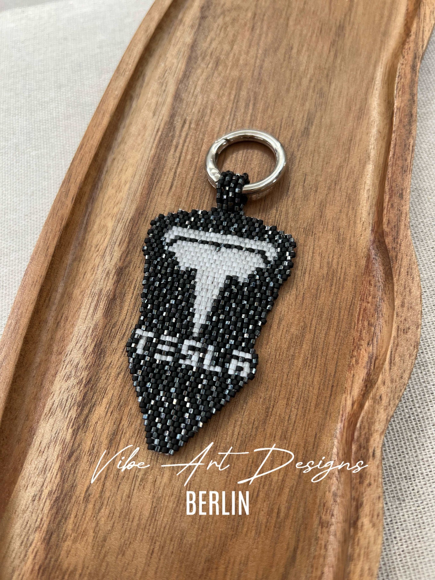 Schlüsselanhänger “TESLA” Custom Tesla Logo Keychains Handmade