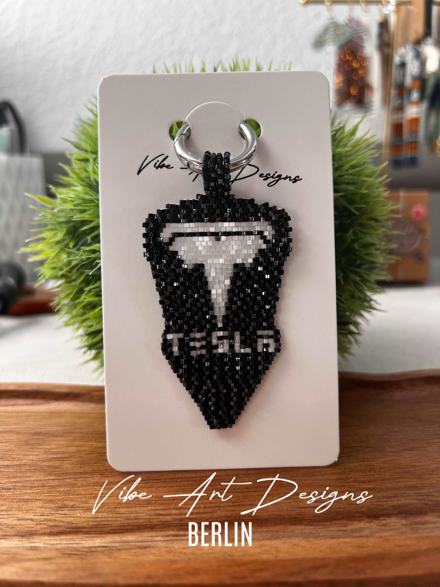 Schlüsselanhänger Tesla Logo Beaded Keychains Unique Design